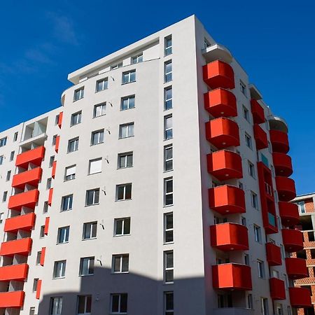 Lowcost Tryp Lejlighed Oradea Eksteriør billede